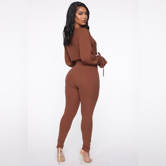 Fashion nova RibbedTwo-Piece Set - Picture 3 of 8